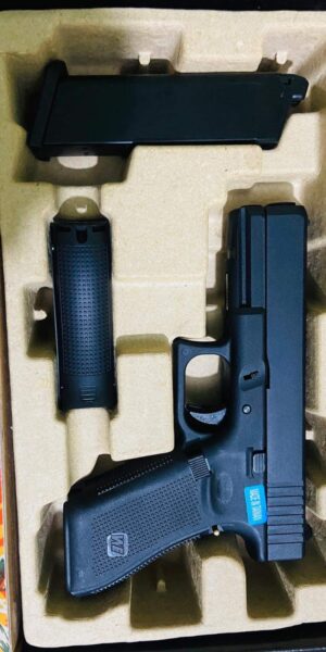 WeChat Image_20221229125434 GLOCK 17 gen4 metal Gbb( Toys)