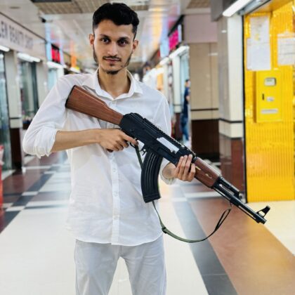 REAL SIZE AK47
