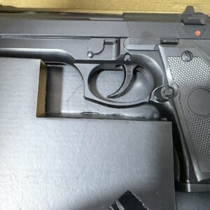 M92 non blowback Airsoft gun nylon made , trigger and inner parts metal, hammer metal!