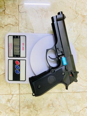 07174d8e-0190-4bab-b849-040acfcabef5 m92 Full black metal airgun bb (TOYS)