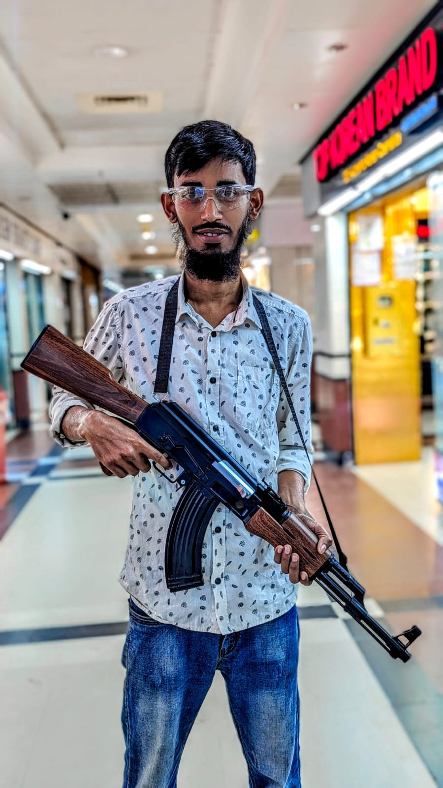 REAL Ak 47 gelblaster