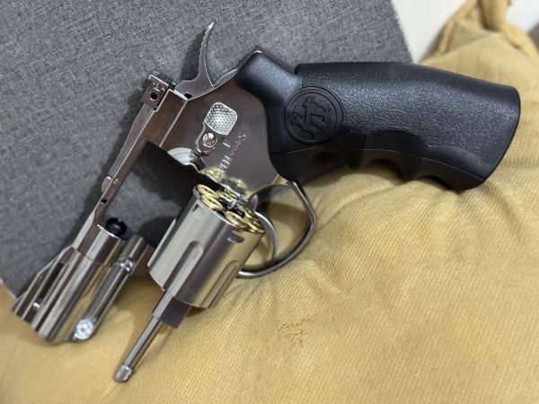 SRC TITAN REVOLVER (CO2, 2.5 INCH) - SILVER , pellets .177 cal - Image 3