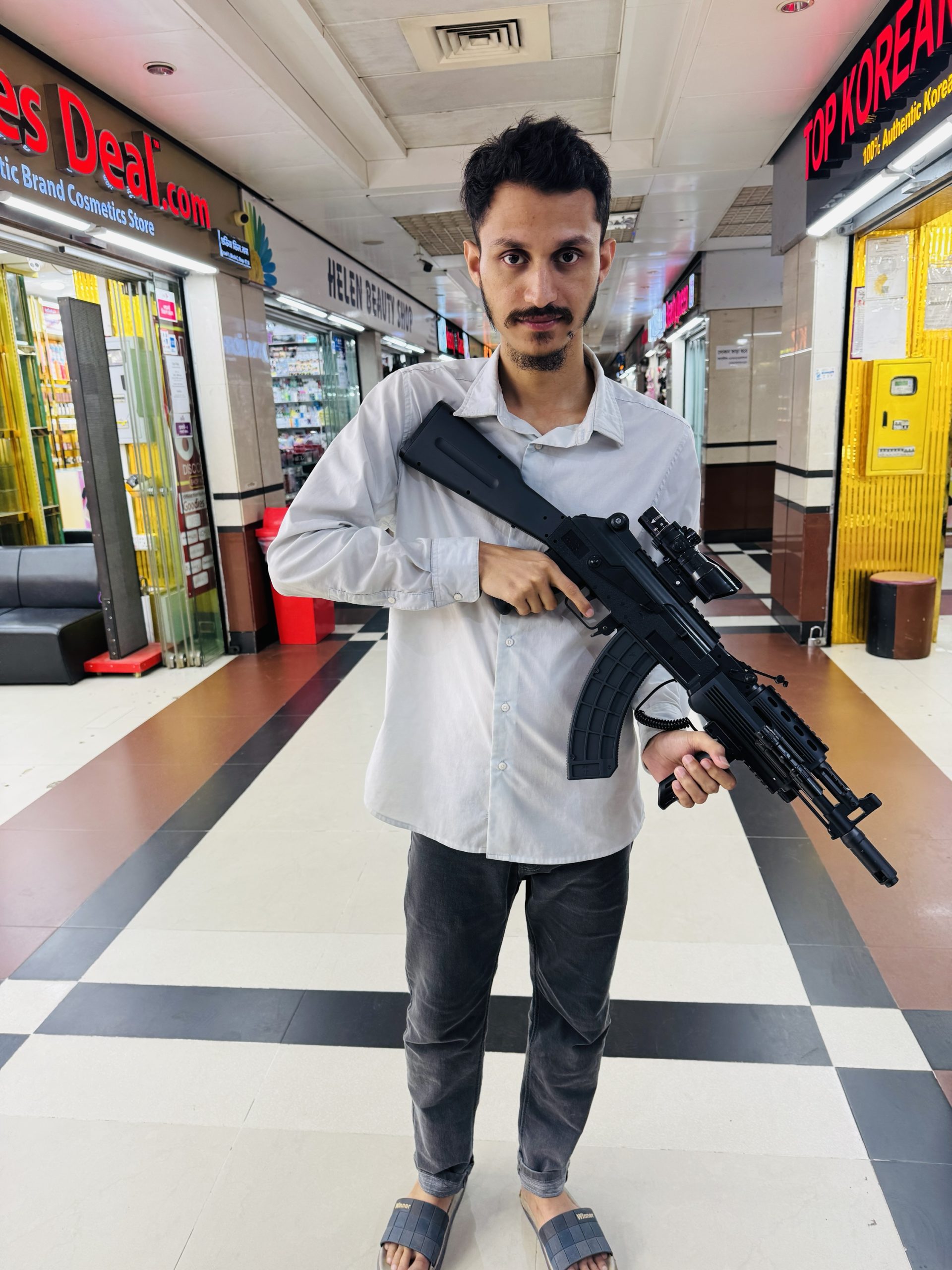 BEST AK12 GELBLASTER GUN - Image 4