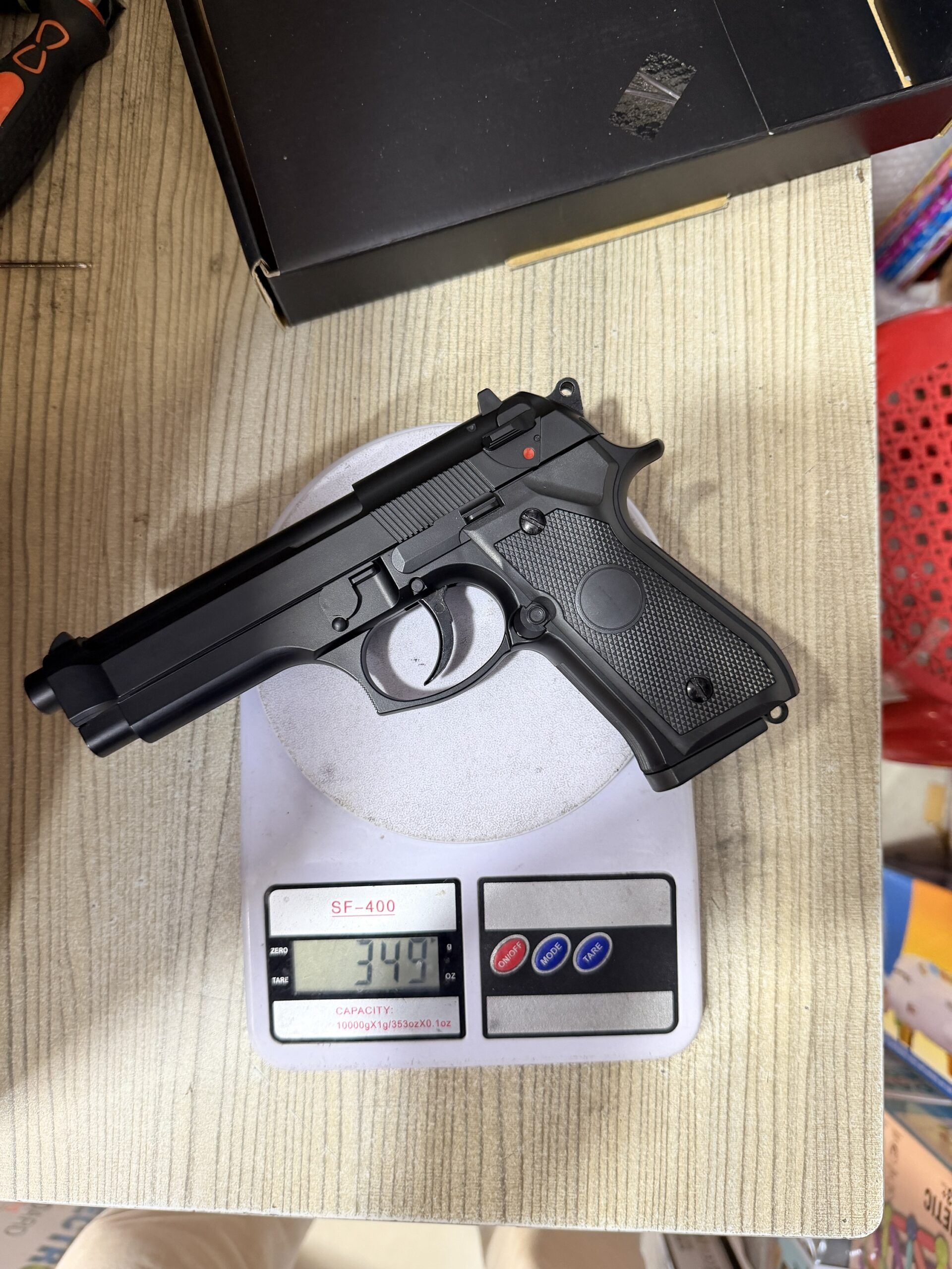 NBB M92 AIRSOFT GUN (nylon made) trigger& hammer metal & barrel metal & lock metal!