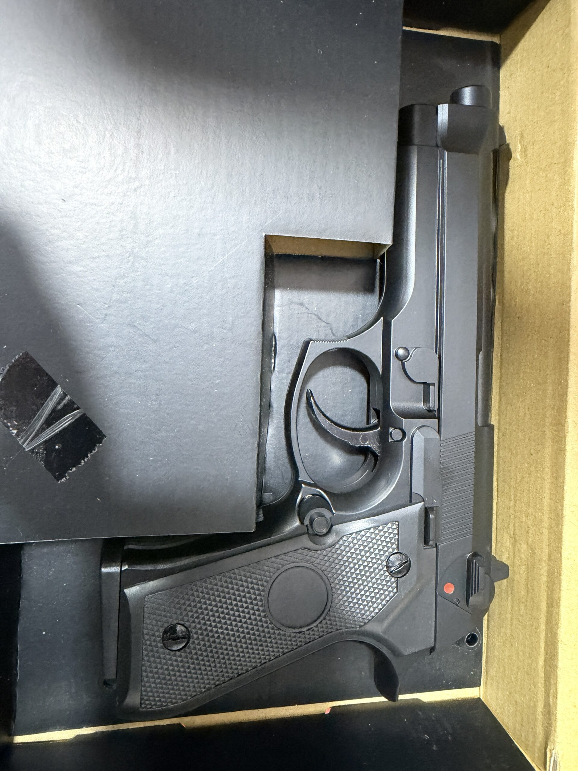 NBB M92 AIRSOFT GUN (nylon made) trigger& hammer metal & barrel metal & lock metal! - Image 3